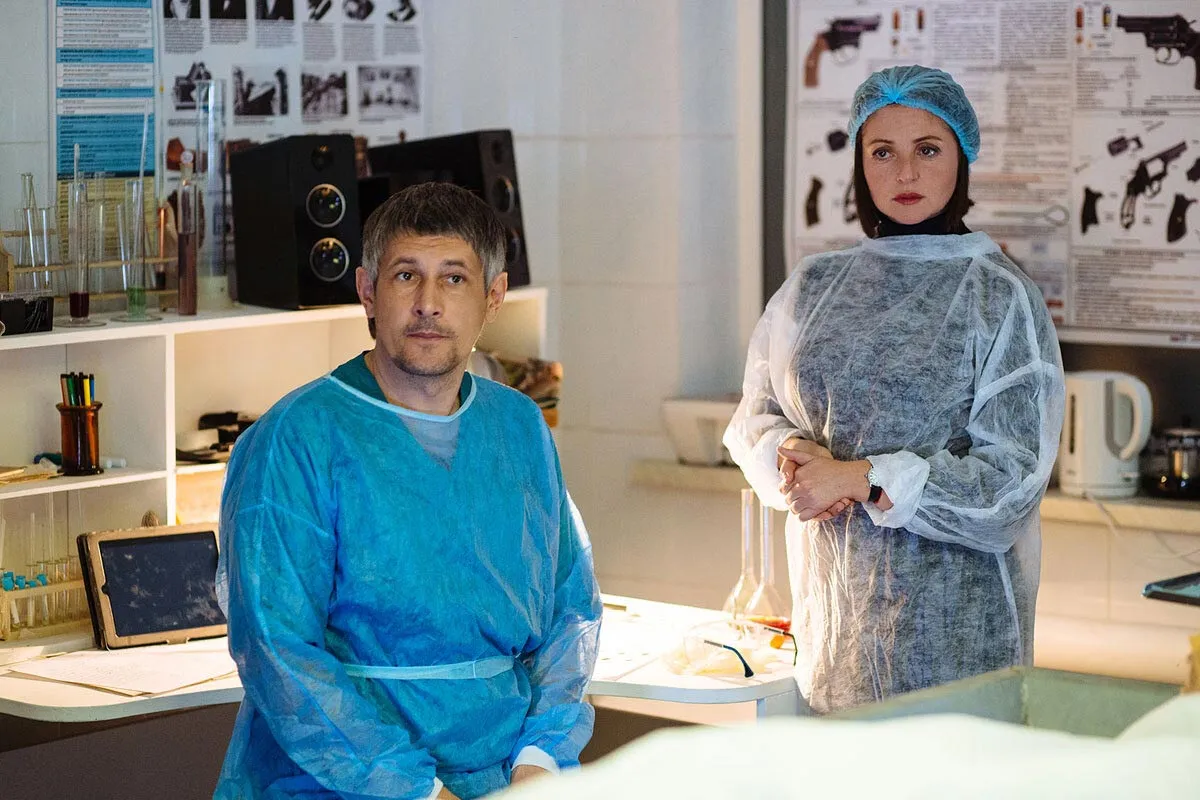 Денис Бургазлиев в сериале Ищейка Денис Бургазлиев в сериале Ищейка