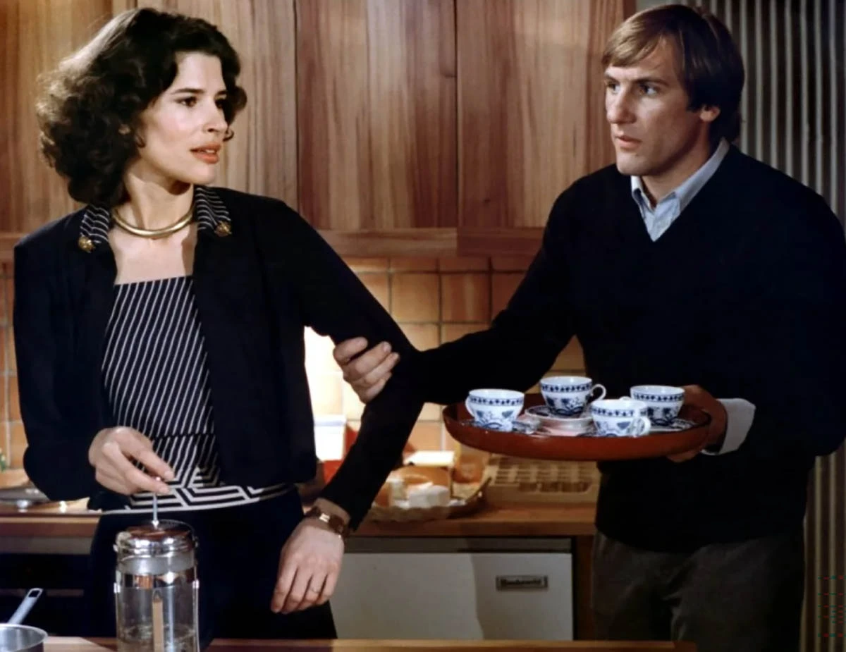 Жерар Депардье в фильме Соседка Жерар Депардье в фильме Соседка