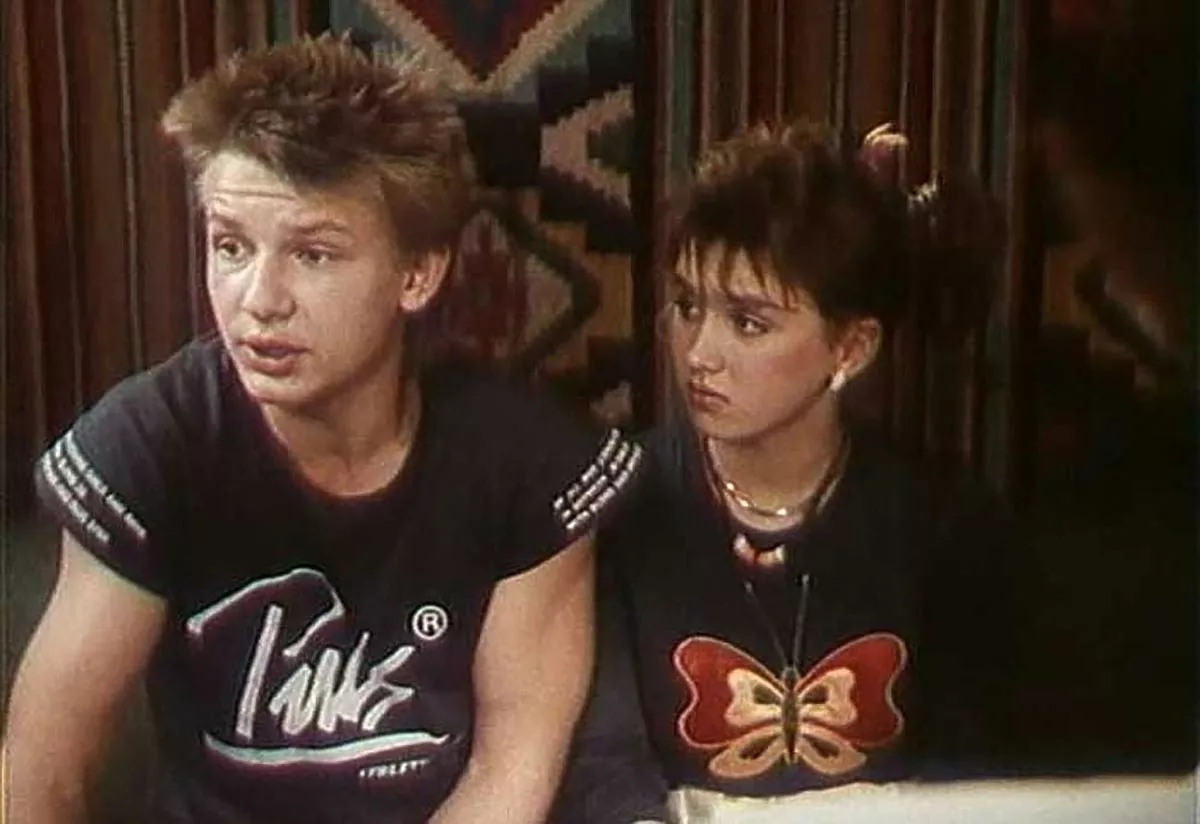 Дмитрий Марьянов в фильме Дорогая Елена Сергеевна Дмитрий Марьянов в фильме Дорогая Елена Сергеевна