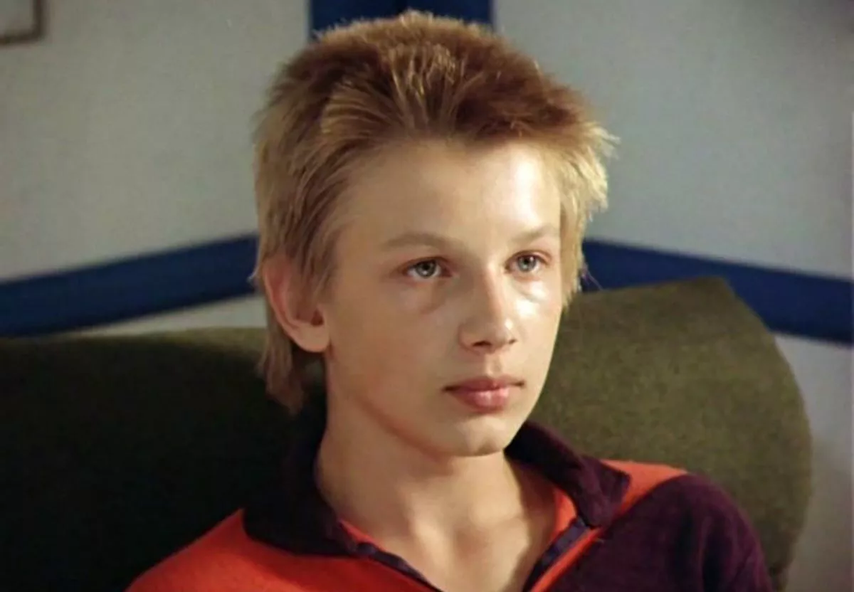 Дмитрий Марьянов в фильме Выше Радуги Дмитрий Марьянов в фильме Выше Радуги