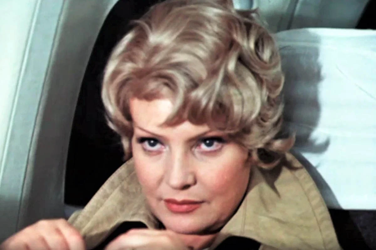 Татьяна Доронина в фильме Ольга Сергеевна Татьяна Доронина в фильме Ольга Сергеевна 2