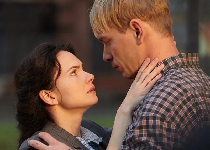 Екатерина Астахова в сериале Чужая жизнь