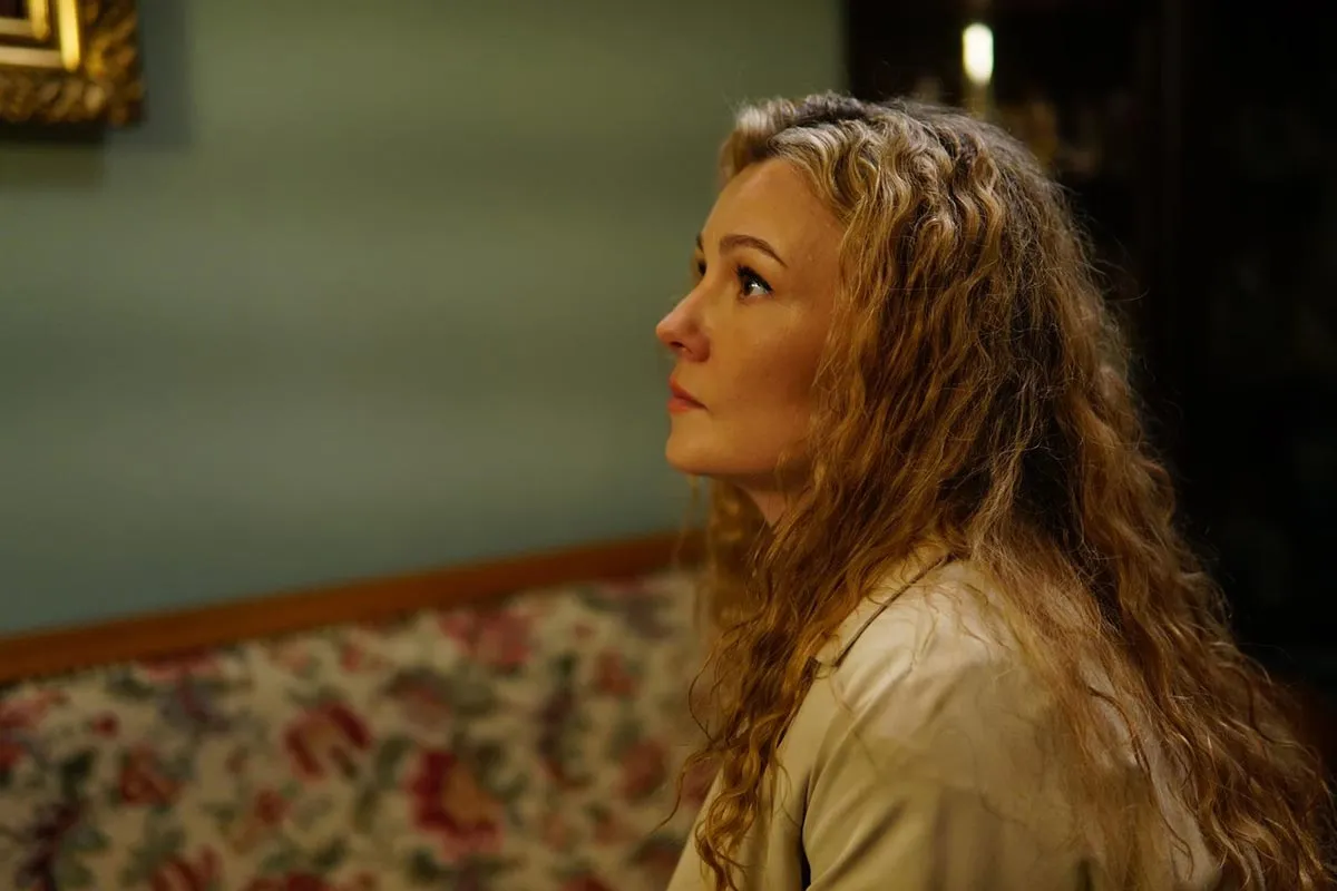 Екатерина Рябова в сериале Сокровище Королёвой Анны Екатерина Рябова в сериале Сокровище Королёвой Анны