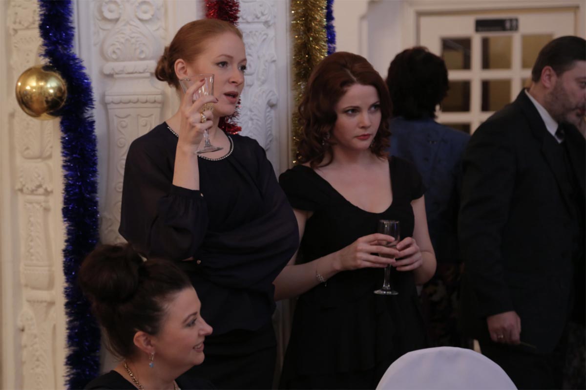 Екатерина Вуличенко в сериале Бегущая от любви Екатерина Вуличенко в сериале Бегущая от любви