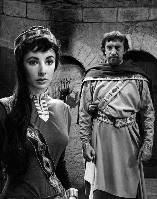 Элизабет Тейлор в фильме Айвенго Элизабет Тейлор в фильме Айвенго