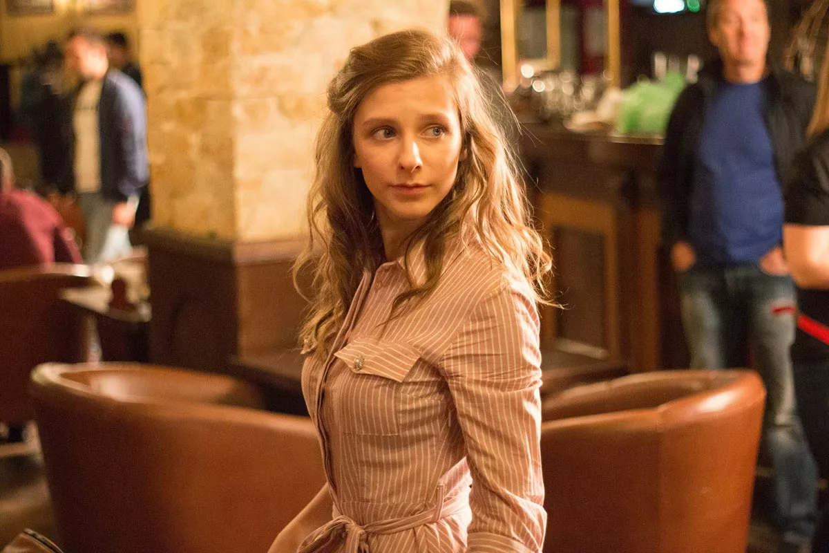 Елизавета Арзамасова в сериале Некрасивая Елизавета Арзамасова в сериале Некрасивая