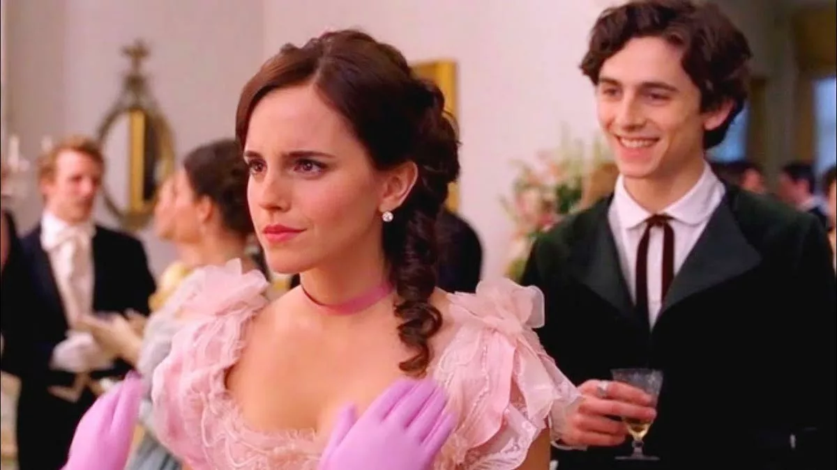 Эмма Уотсон в фильме Маленькие женщины Эмма Уотсон в фильме Маленькие женщины