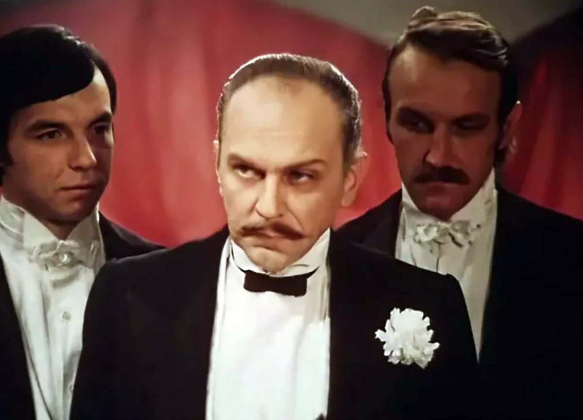 Эрнст Романов в фильме Копилка Эрнст Романов в фильме Копилка