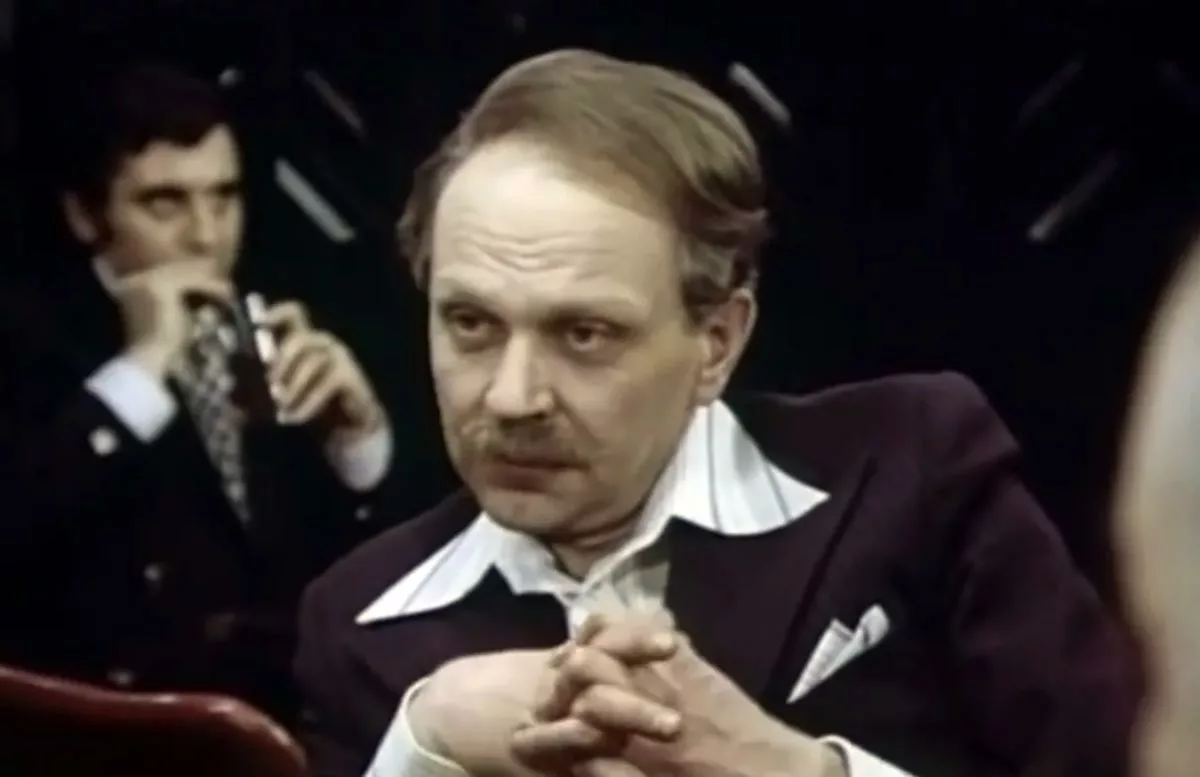 Эрнст Романов в фильме Однофамилец Эрнст Романов в фильме Однофамилец