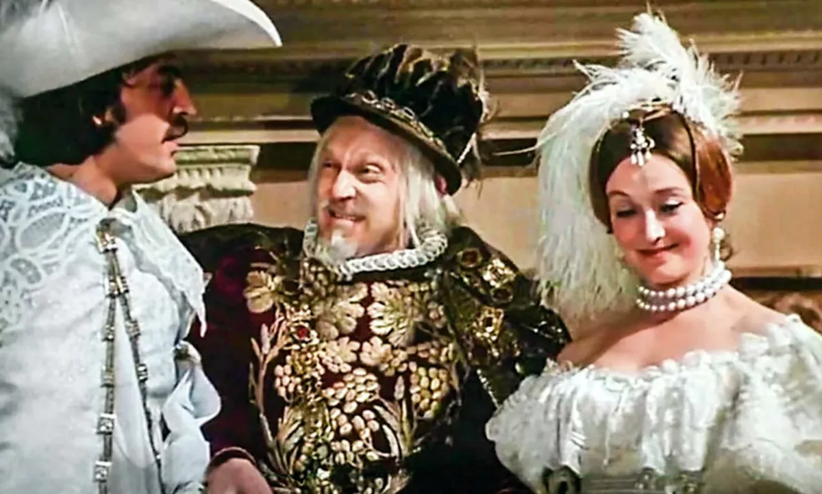 Эрнст Романов в фильме Собака на сене Эрнст Романов в фильме Собака на сене 2