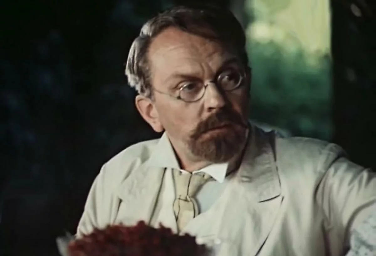 Эрнст Романов в фильме Жизнь Клима Самгина Эрнст Романов в фильме Жизнь Клима Самгина