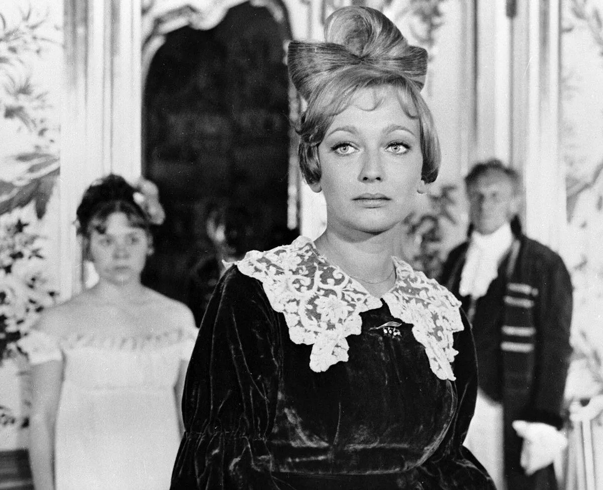 Эва Шикульска в фильме Звезда пленительного счастья