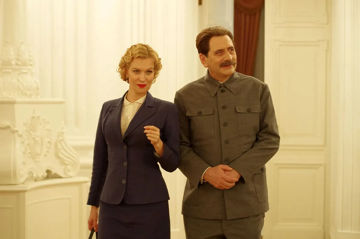 Евгений Князев в сериале Орлова и Александров Евгений Князев в сериале Орлова и Александров