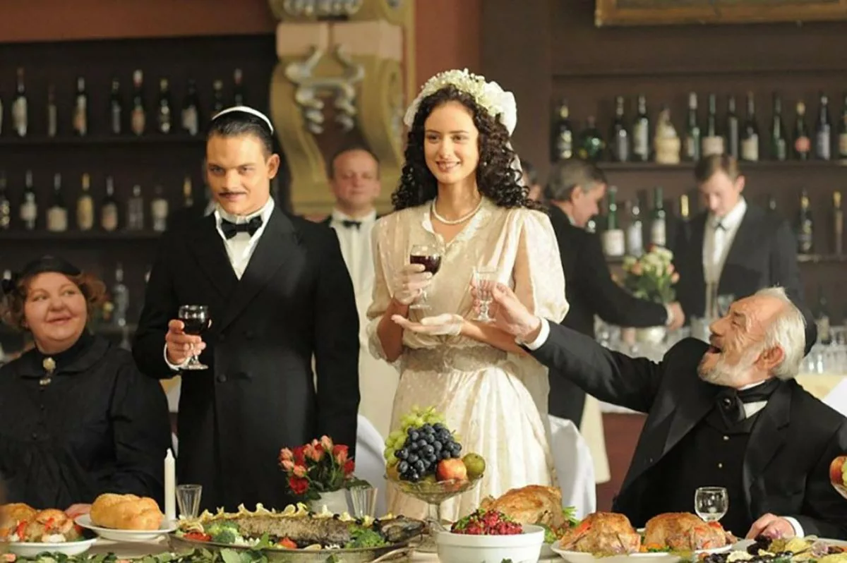 Евгений Ткачук в сериале Жизнь и приключения Мишки Япончика Евгений Ткачук в сериале Жизнь и приключения Мишки Япончика 5