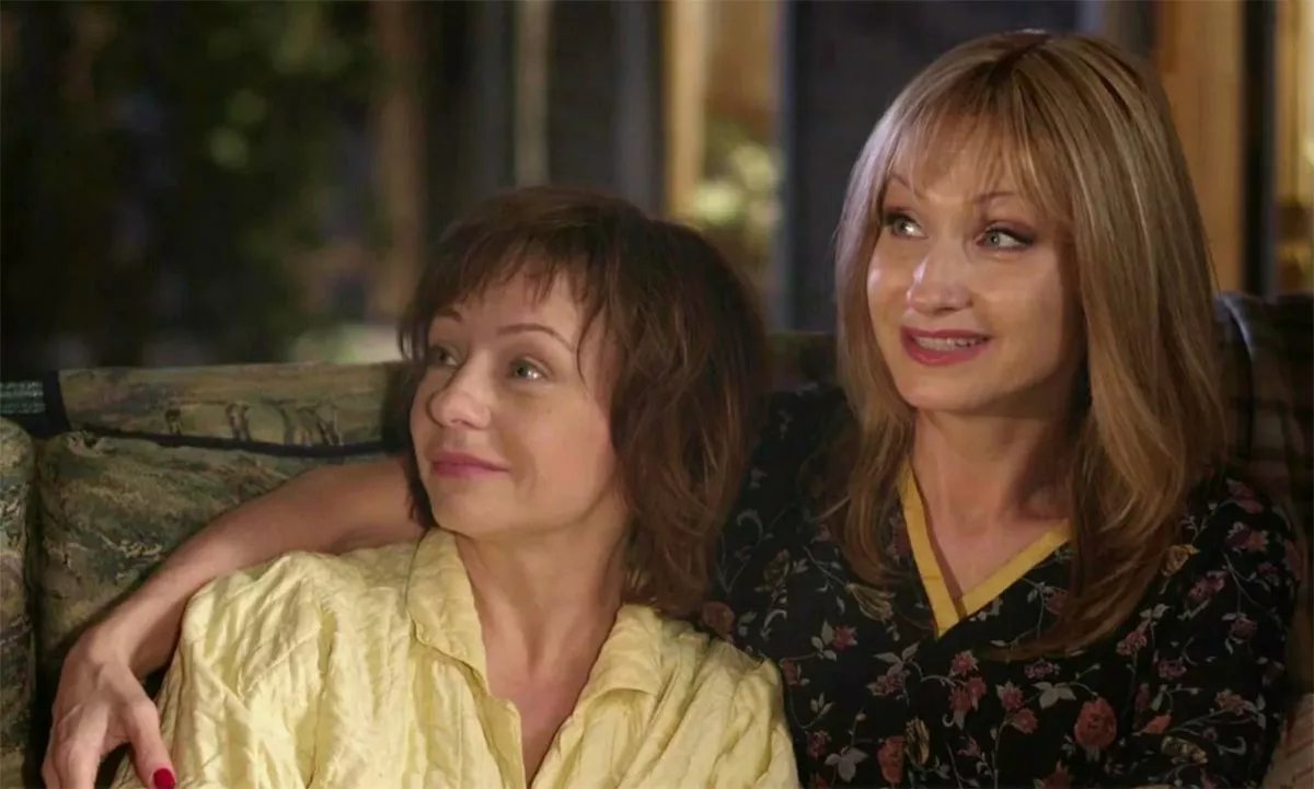 Евгения Добровольская в сериале Трое в Коми Евгения Добровольская в сериале Трое в Коми