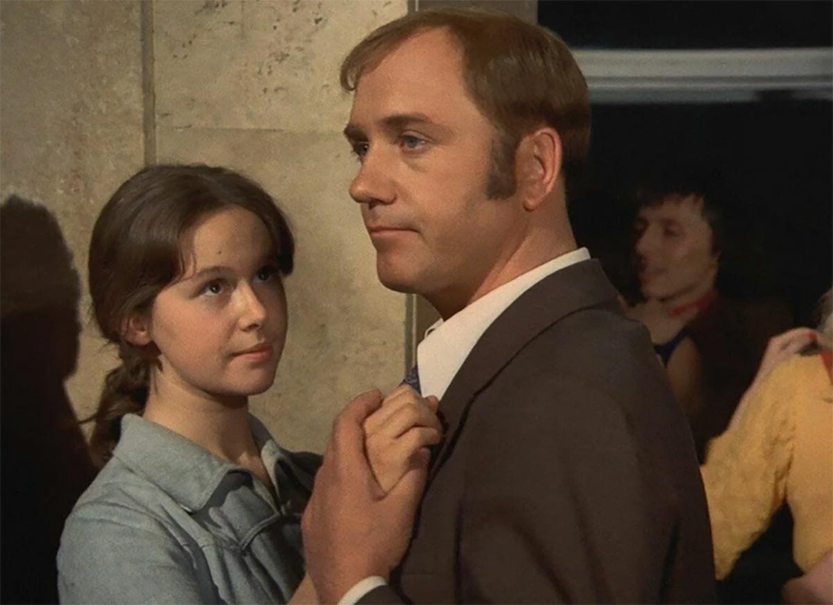 Евгения Симонова в фильме Афоня