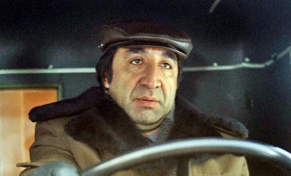 Фрунзик Мкртчян в фильме Мимино