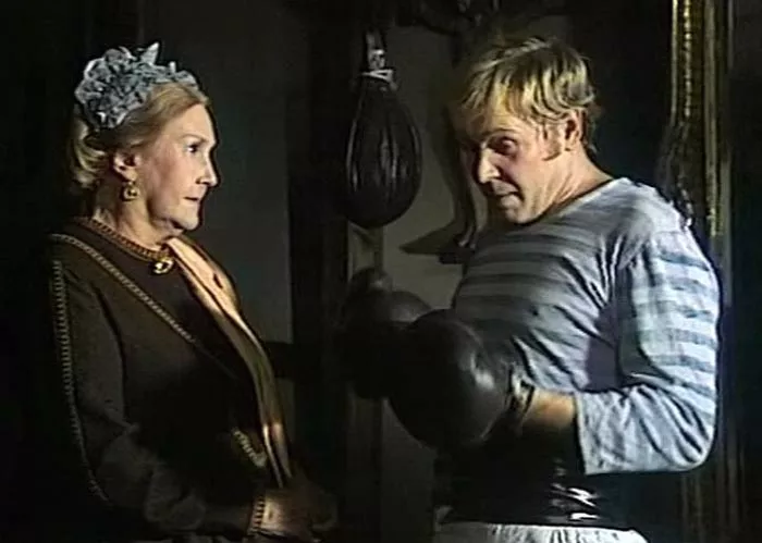 Галина Кравченко в фильме Тайна Эдвина Друда