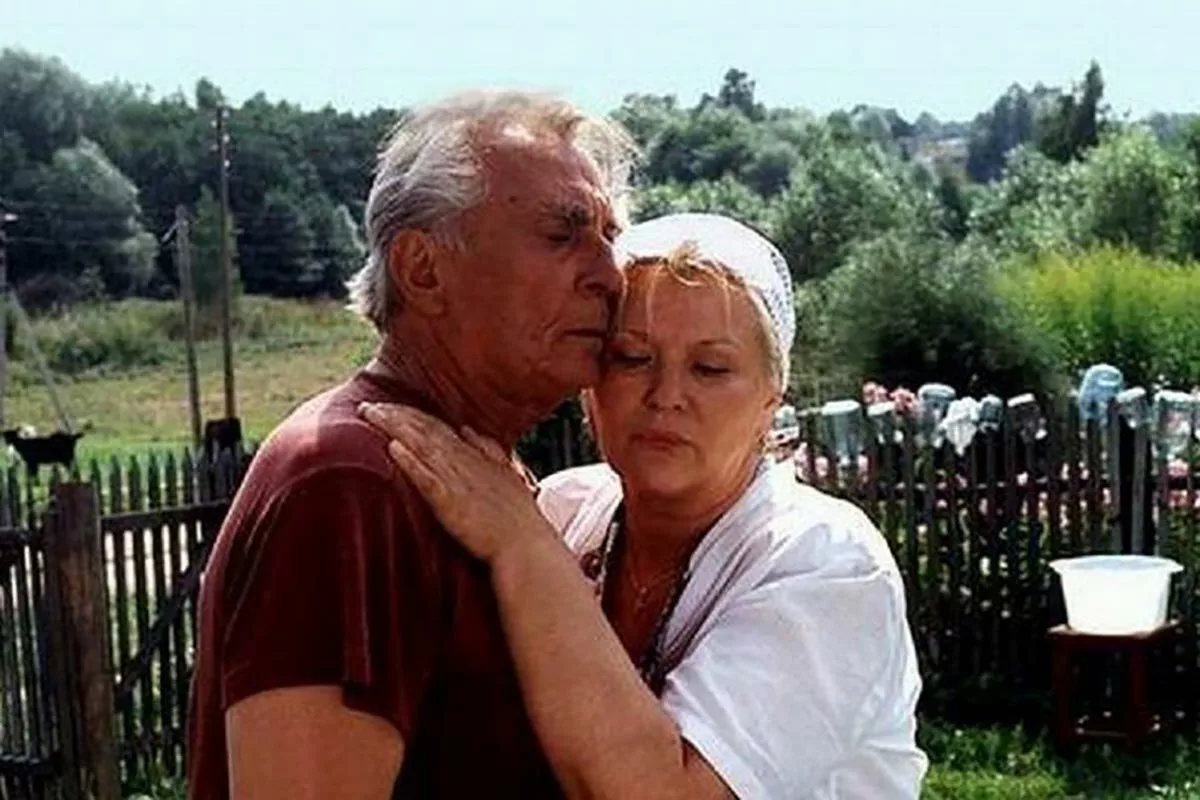 Галина Польских в фильме Любить по-русски