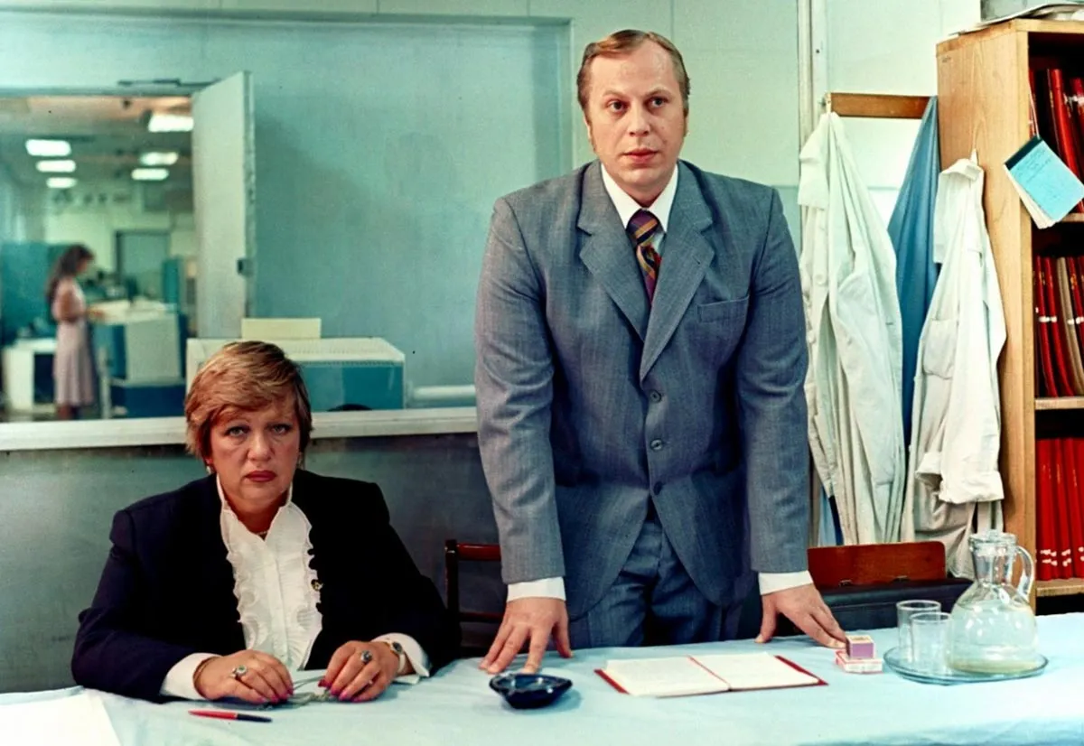 Галина Волчек в фильме Уникум