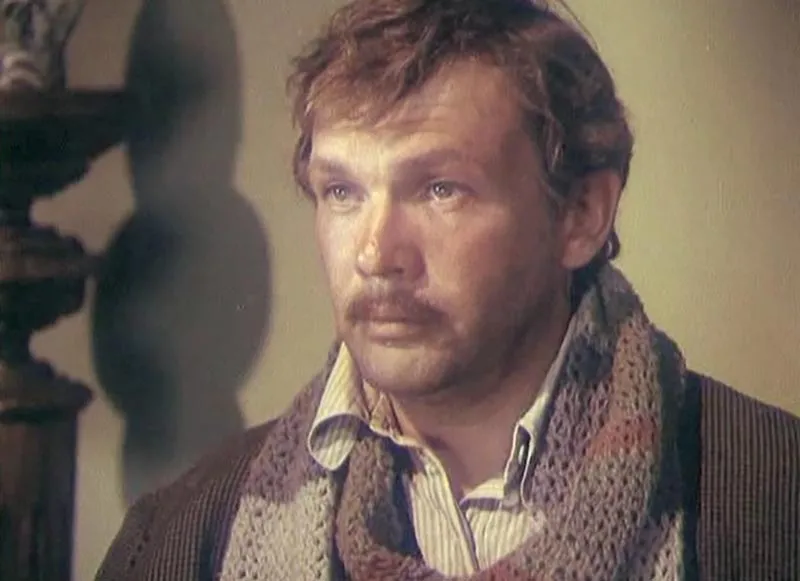 Гелий Сысоев в фильме Строговы