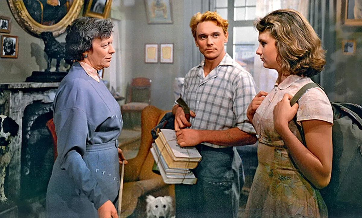 Георгий Юматов в фильме Первое свидание