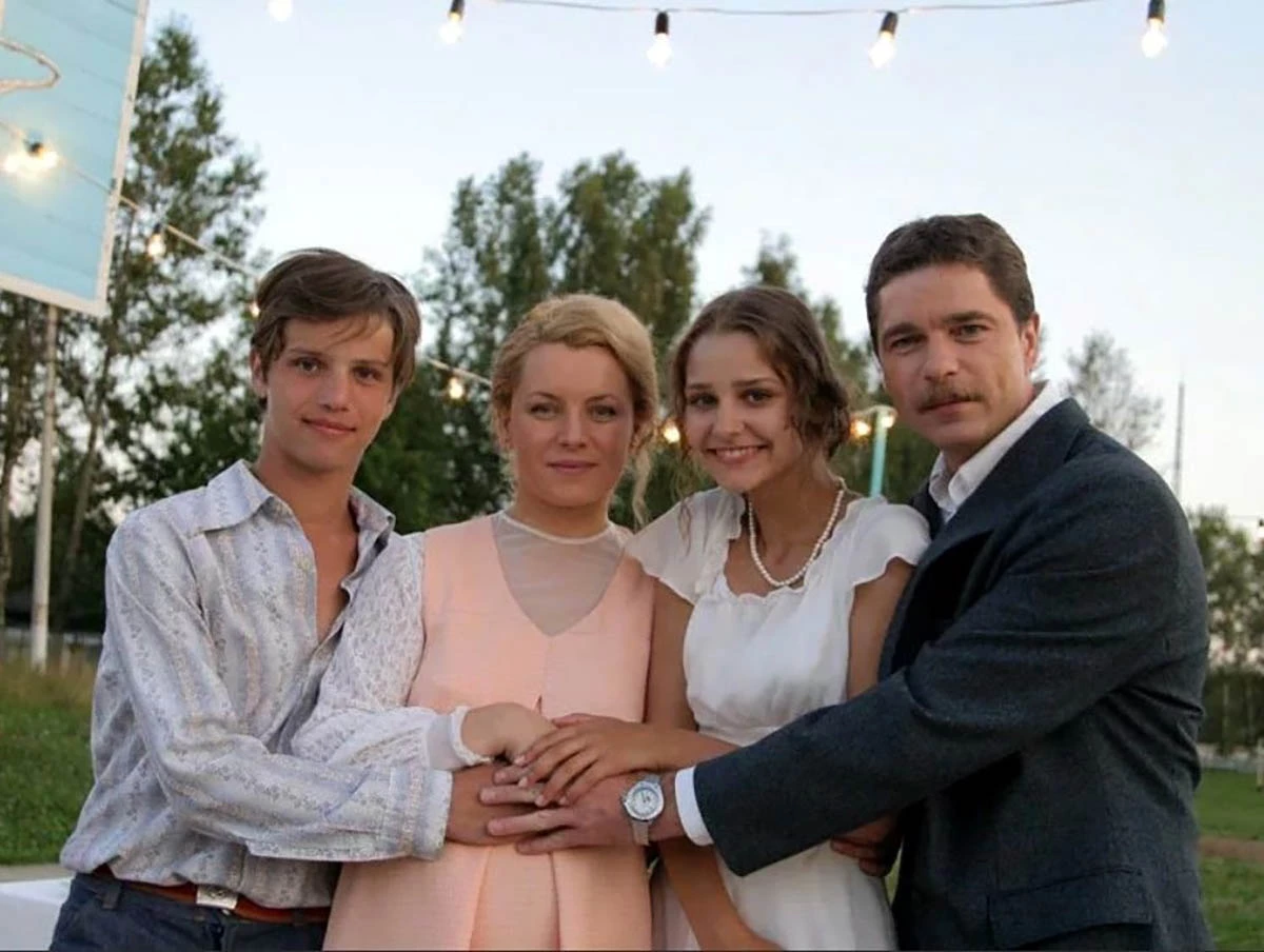 Глафира Тарханова в сериале Громовы Глафира Тарханова в сериале Громовы