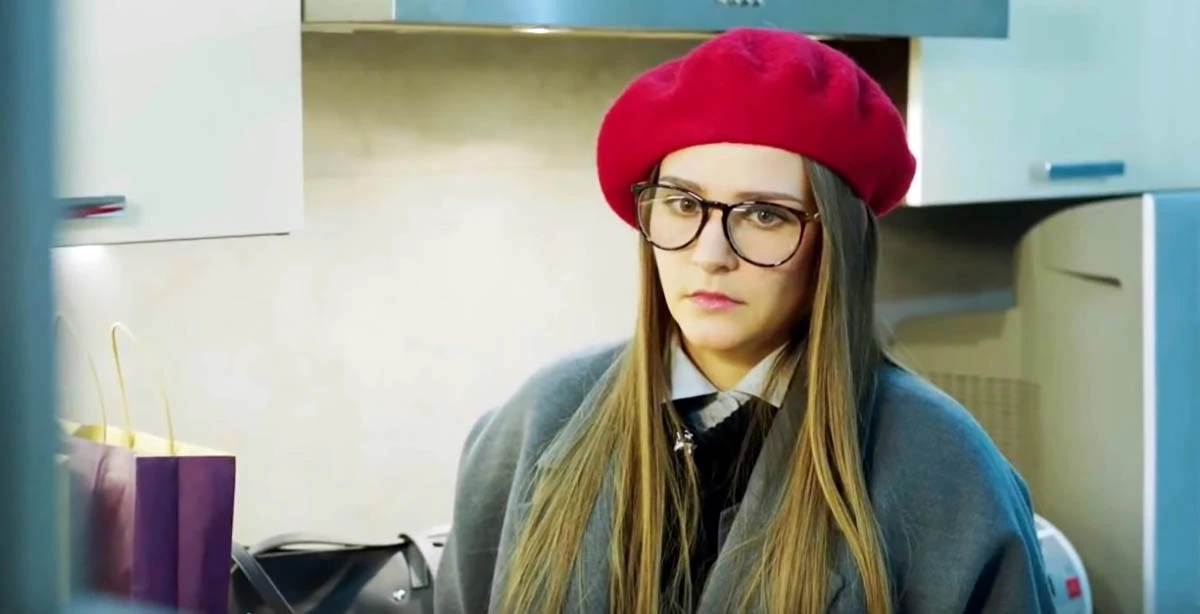 Глафира Тарханова в сериале Синичка Глафира Тарханова в сериале Синичка