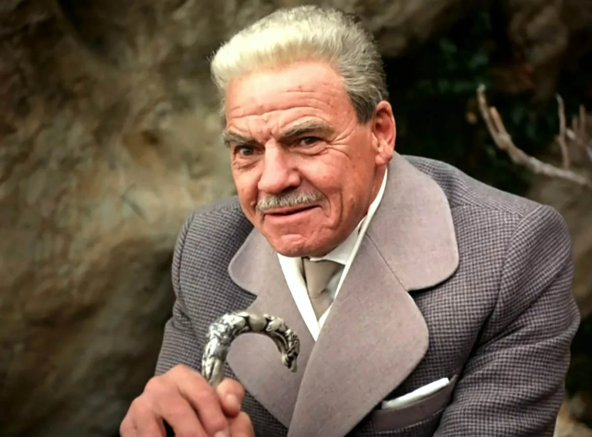 Михаил Глузский в фильме Десять негритят