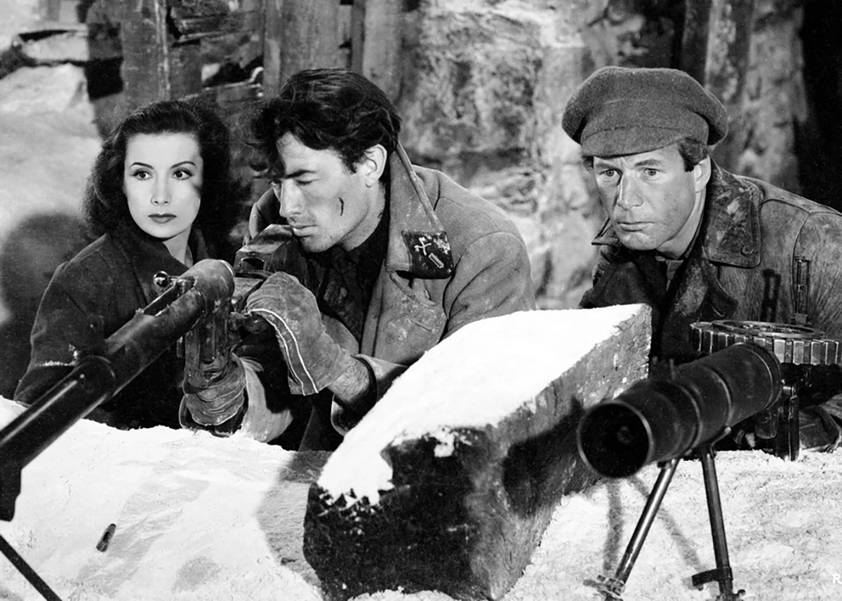 Грегори Пек в фильме Дни славы Грегори Пек в фильме Дни славы