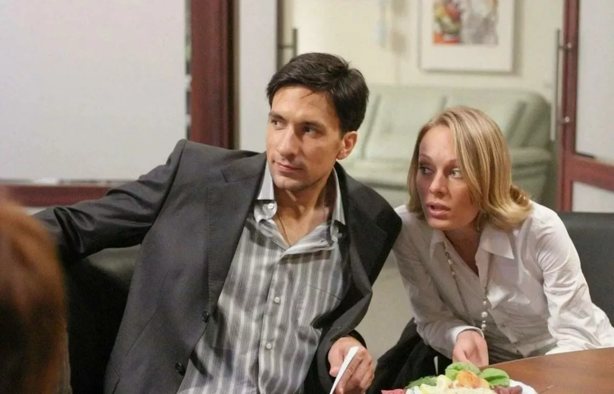 Григорий Антипенко в сериале Не родись красивой Григорий Антипенко в сериале Не родись красивой 2