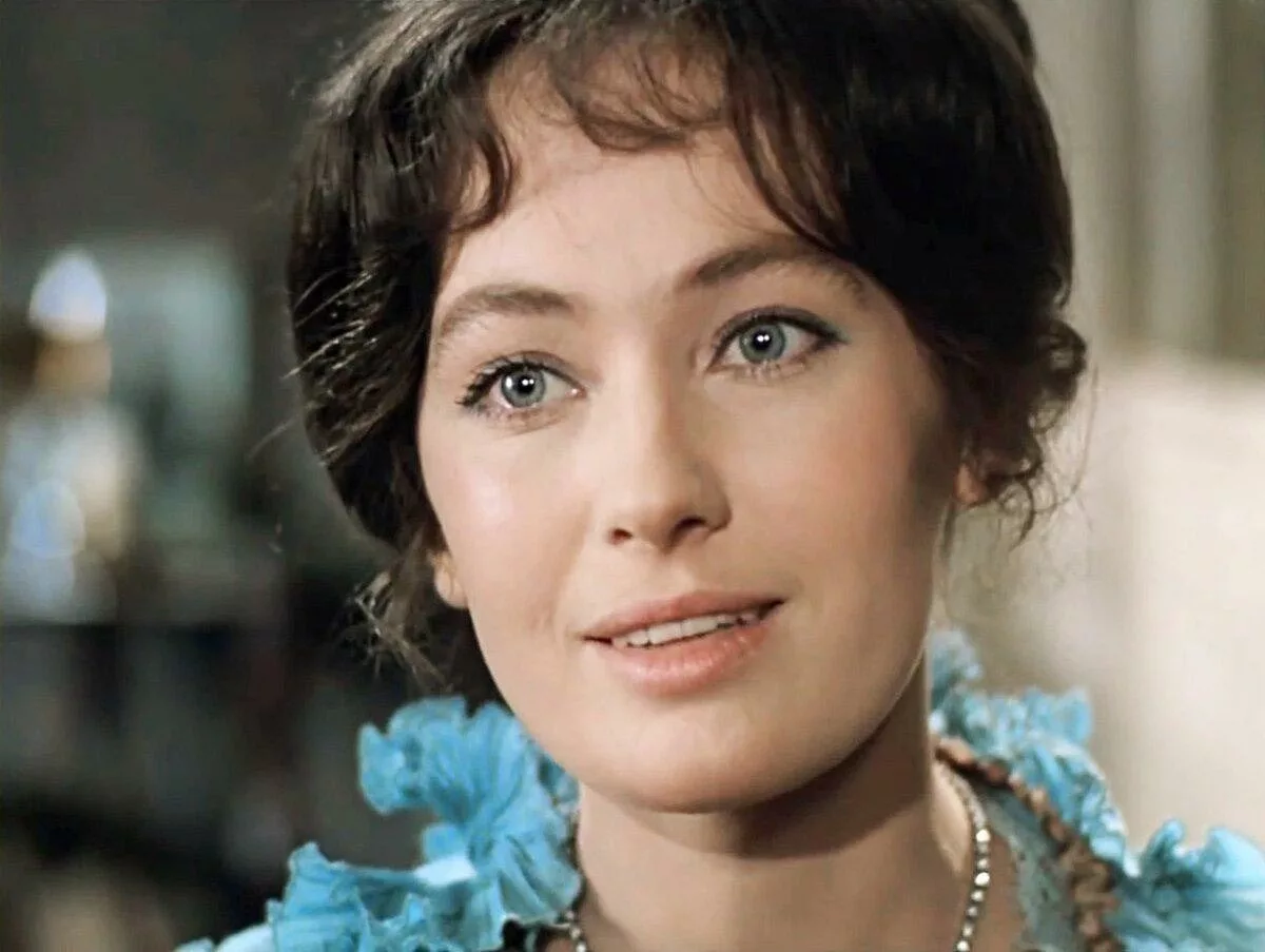 Лариса Гузеева в фильме Жестокий романс 2