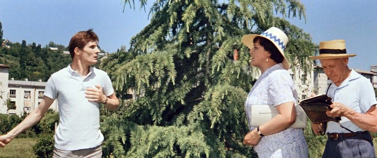 Игорь Ясулович в фильме Бриллиантовая рука Игорь Ясулович в фильме Бриллиантовая рука