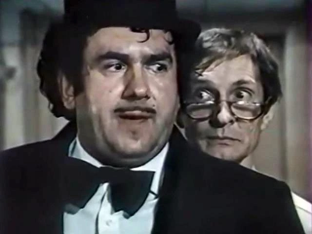 Игорь Ясулович в фильме Как шутят в Одессе Игорь Ясулович в фильме Как шутят в Одессе