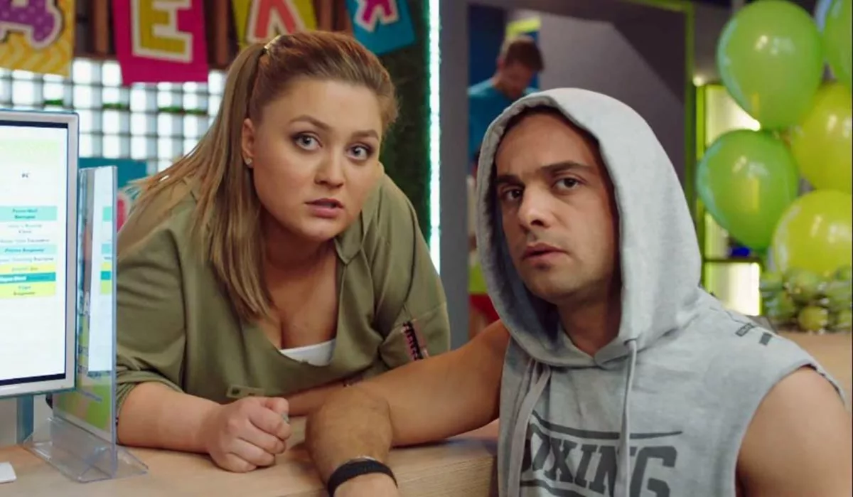 Илья Глинников в сериале Фитнес-3 Илья Глинников в сериале Фитнес-3