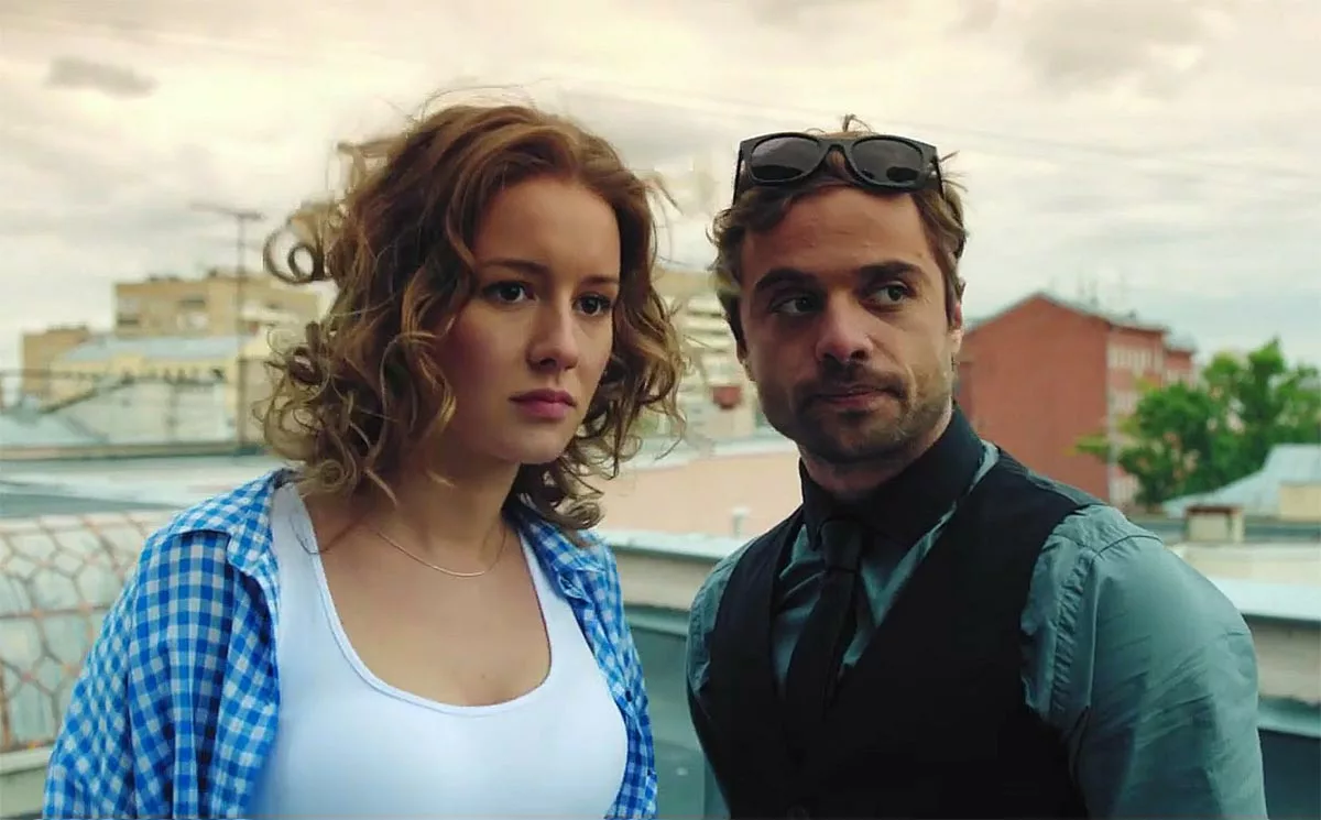 Илья Глинников в сериале Крыша мира Илья Глинников в сериале Крыша мира