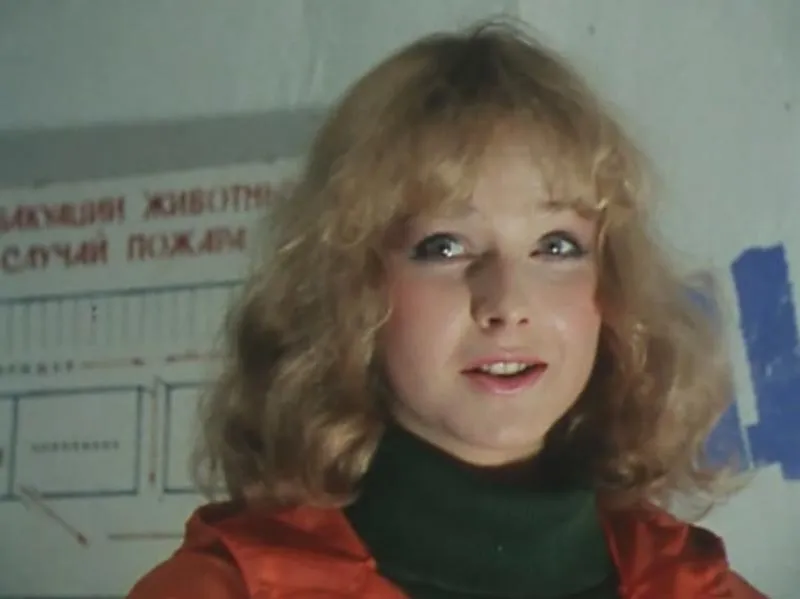 Ирина Феофанова в фильме Под куполом цирка