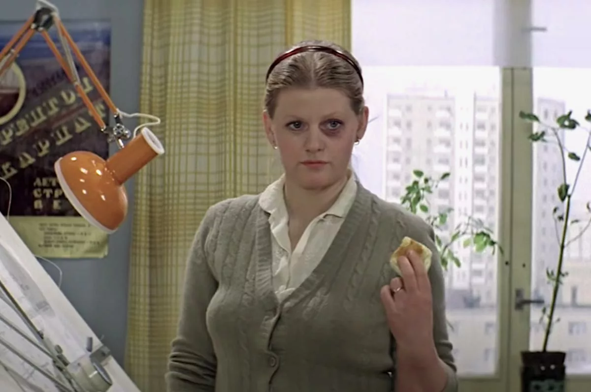 Ирина Муравьева в фильме Самая обаятельная и привлекательная Ирина Муравьева в фильме Самая обаятельная и привлекательная 2