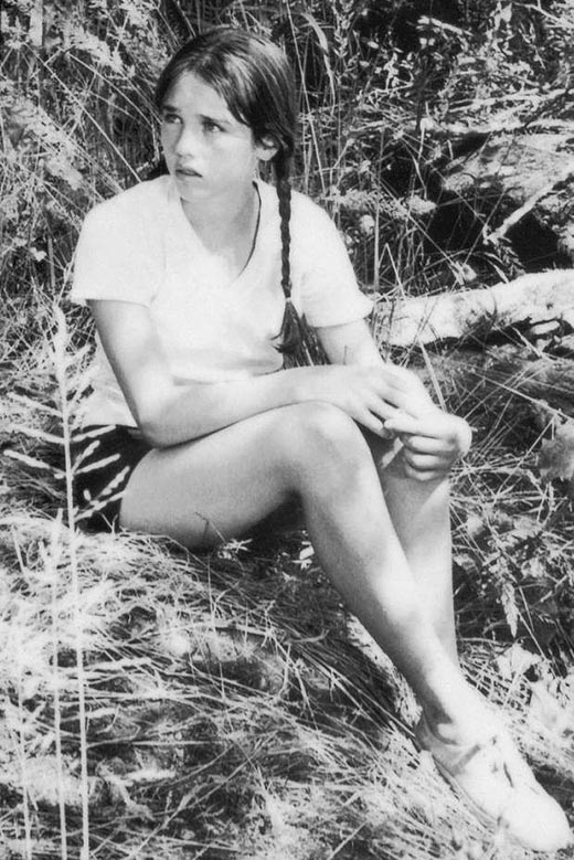 Изабель Аджани в фильме Маленький угольщик Изабель Аджани в фильме Маленький угольщик 2