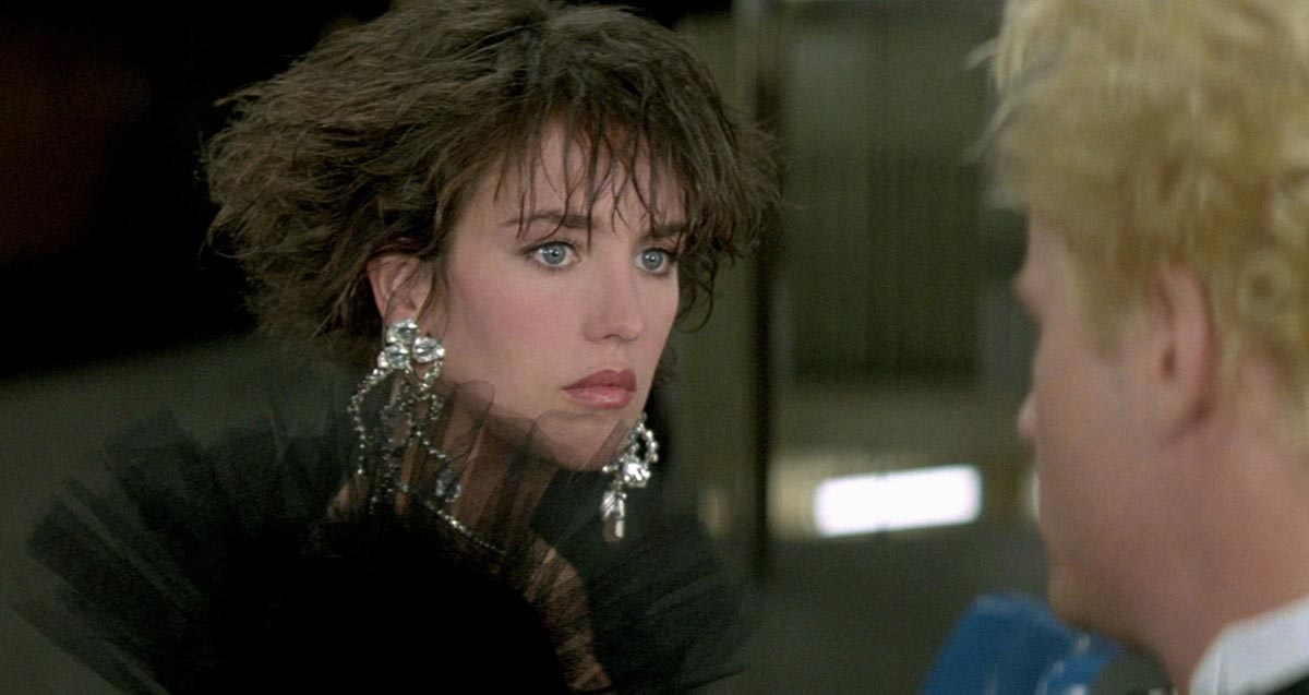 Изабель Аджани в фильме Подземка Изабель Аджани в фильме Подземка