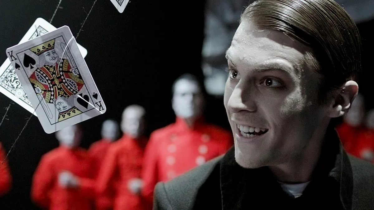 Иван Янковский в фильме Дама пик Иван Янковский в фильме Дама пик