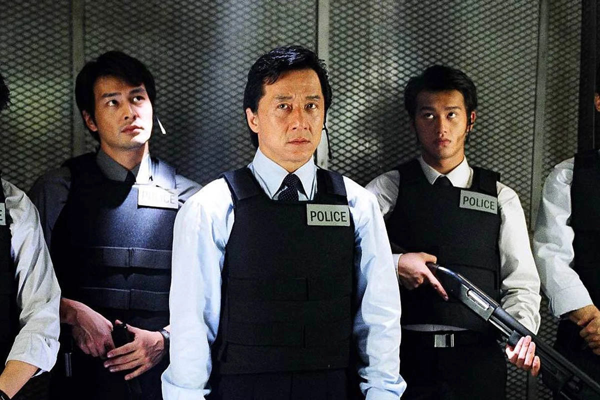 Джеки Чан в фильме Новая полицейская история Джеки Чан в фильме Новая полицейская история