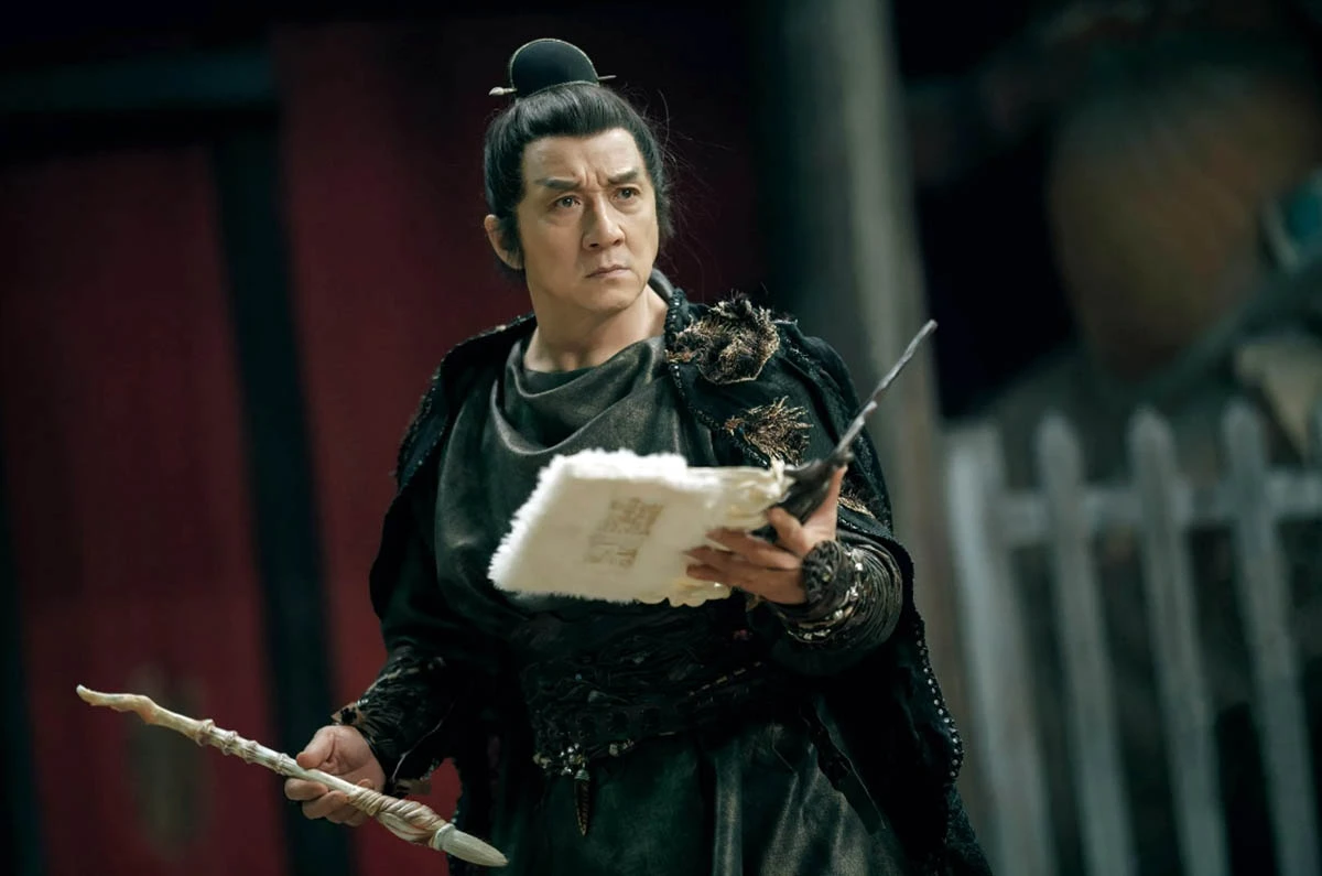 Джеки Чан в фильме Рыцарь теней Джеки Чан в фильме Рыцарь теней