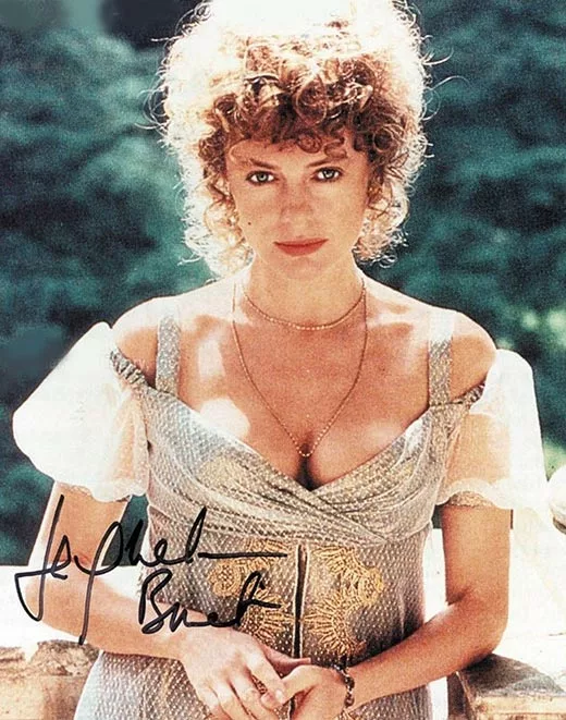 Жаклин Биссет в фильме Наполеон и Жозефина. История любви 4