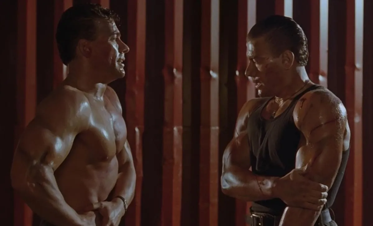 Жан-Клод Ван Дамм в фильме Двойной удар Жан-Клод Ван Дамм в фильме Двойной удар