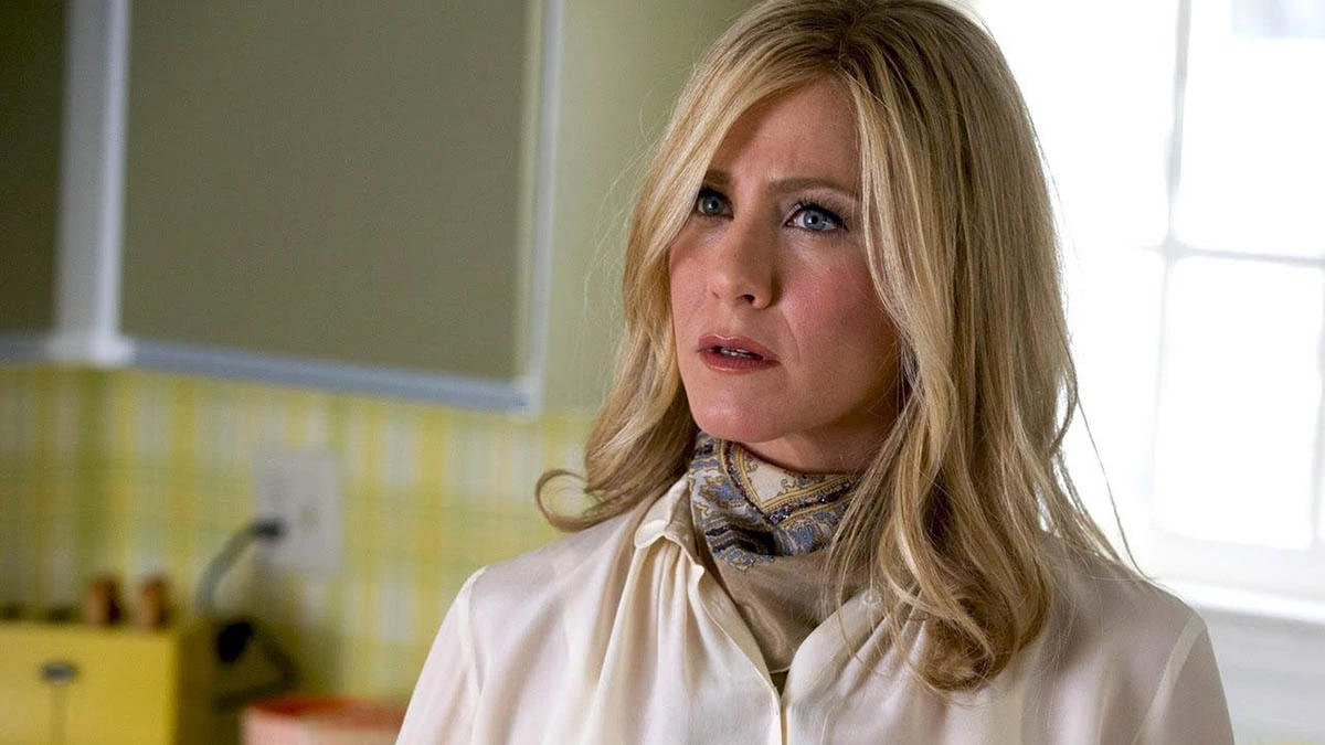 Дженнифер Энистон в фильме Жёлтые птицы