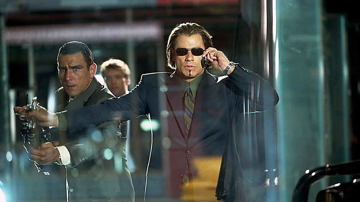 Джон Траволта в фильме Пароль «Рыба-меч» Джон Траволта в фильме Пароль «Рыба-меч»