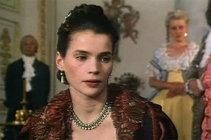Джулия Ормонд в фильме Молодая Екатерина 5