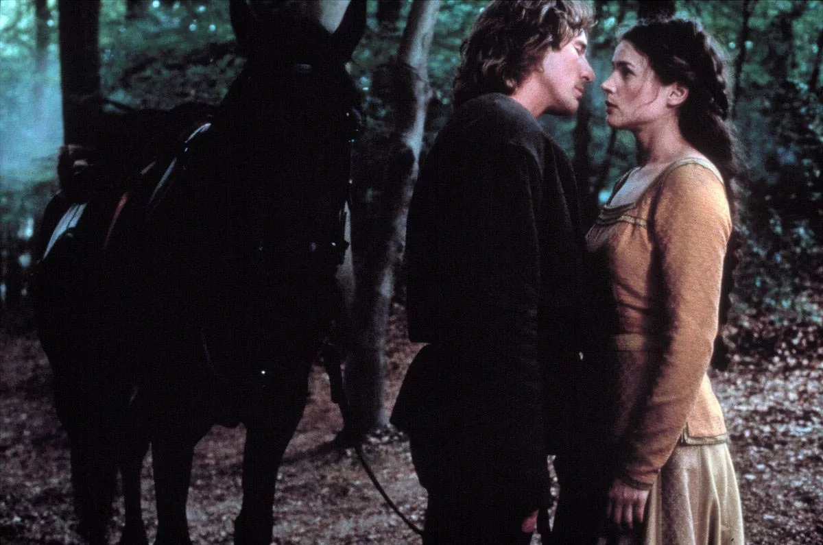 Джулия Ормонд в фильме Первый рыцарь 2