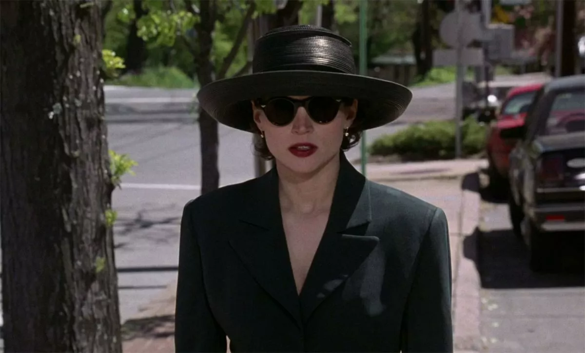 Джулия Ормонд в фильме Сабрина 3